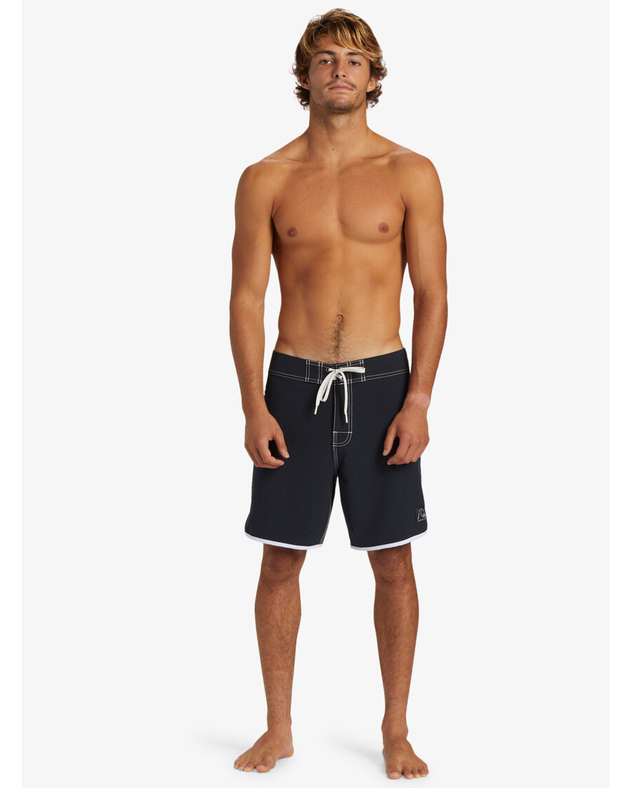 Quiksilver Originalūs šukutės 18 Colių šortai - Juodi