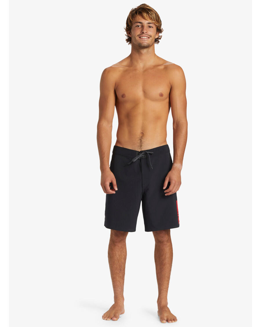 куиксилвер хигхлине про сцаллоп 19" кратке хлаче - црне