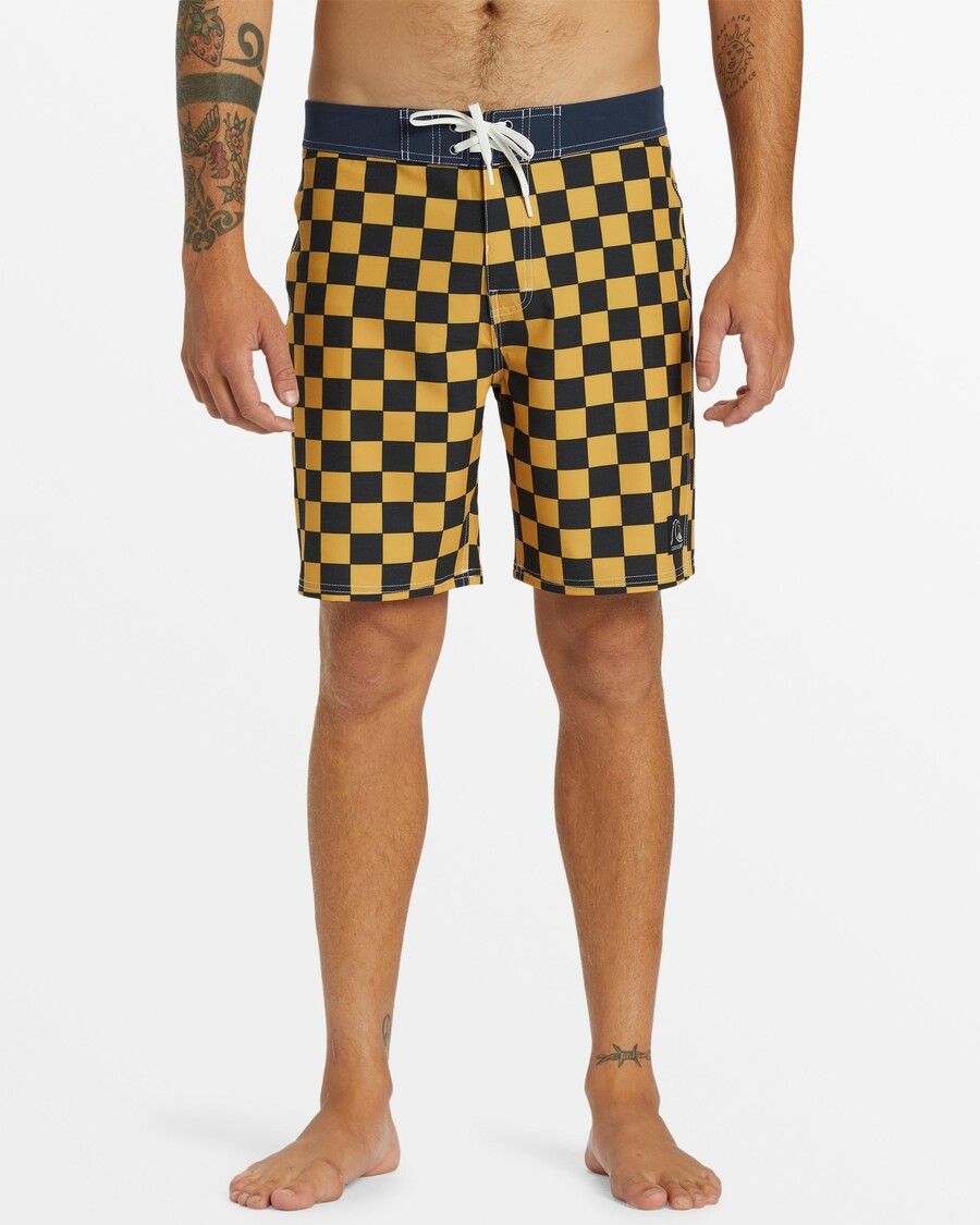 Quiksilver Original 18-Zoll-Boardshorts Mit Geradem Bein – Senf