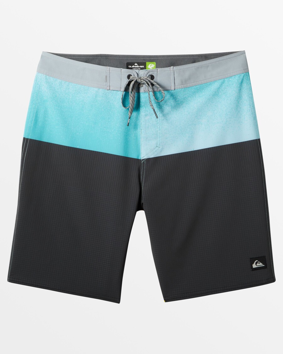 Quiksilver Highline Straight Leg 19" Boardshorts - Capri