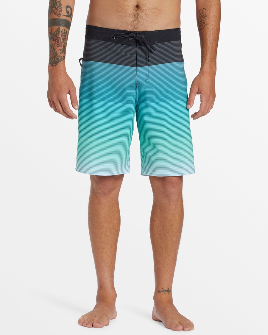 Σορτς 20" Quiksilver Surfsilk Massive - Larkspur
