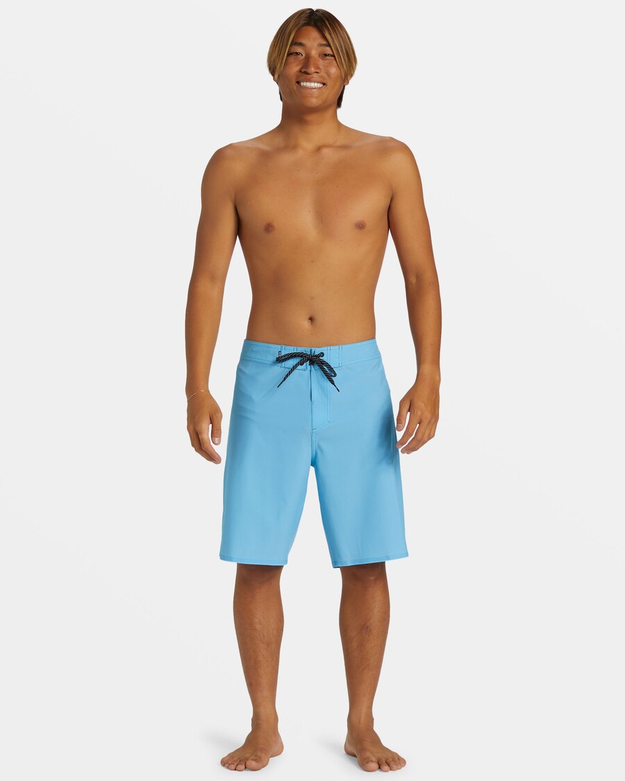 Celana Pendek Quiksilver Surfsilk Kaimana 20" - Biru Alaska