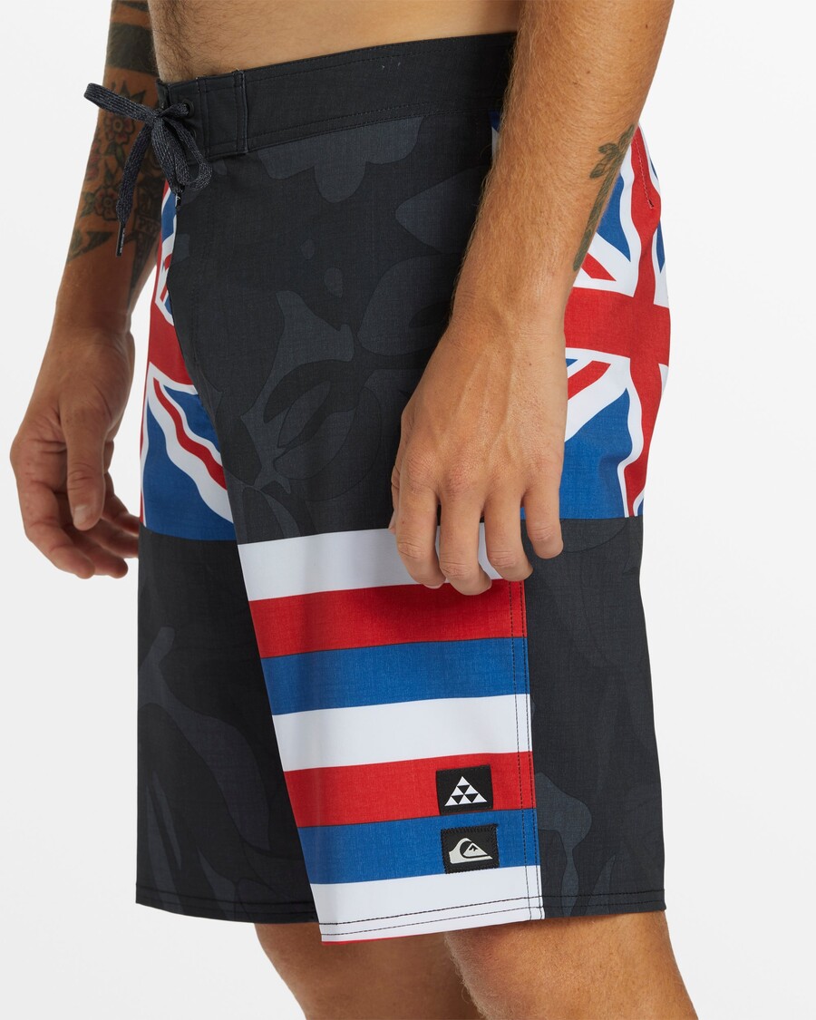 Quik Silver Surfsilk Hawaii Flyer 20" Boardshorts - Black