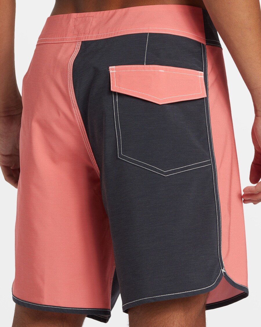 Quiksilver Alkuperäiset Scallop Jester 18" Boardshortsit - Mustat