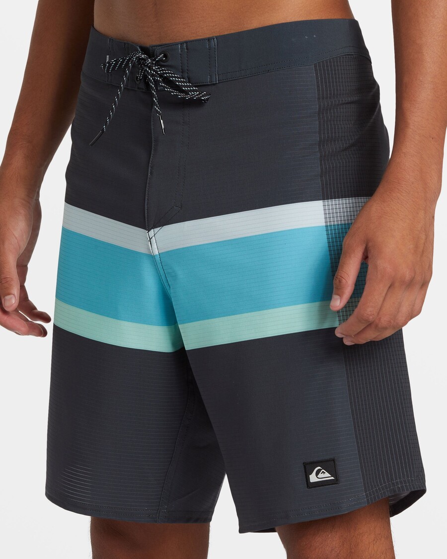Quiksilver Highline Arch 19" Boardshortsit - Iceflow
