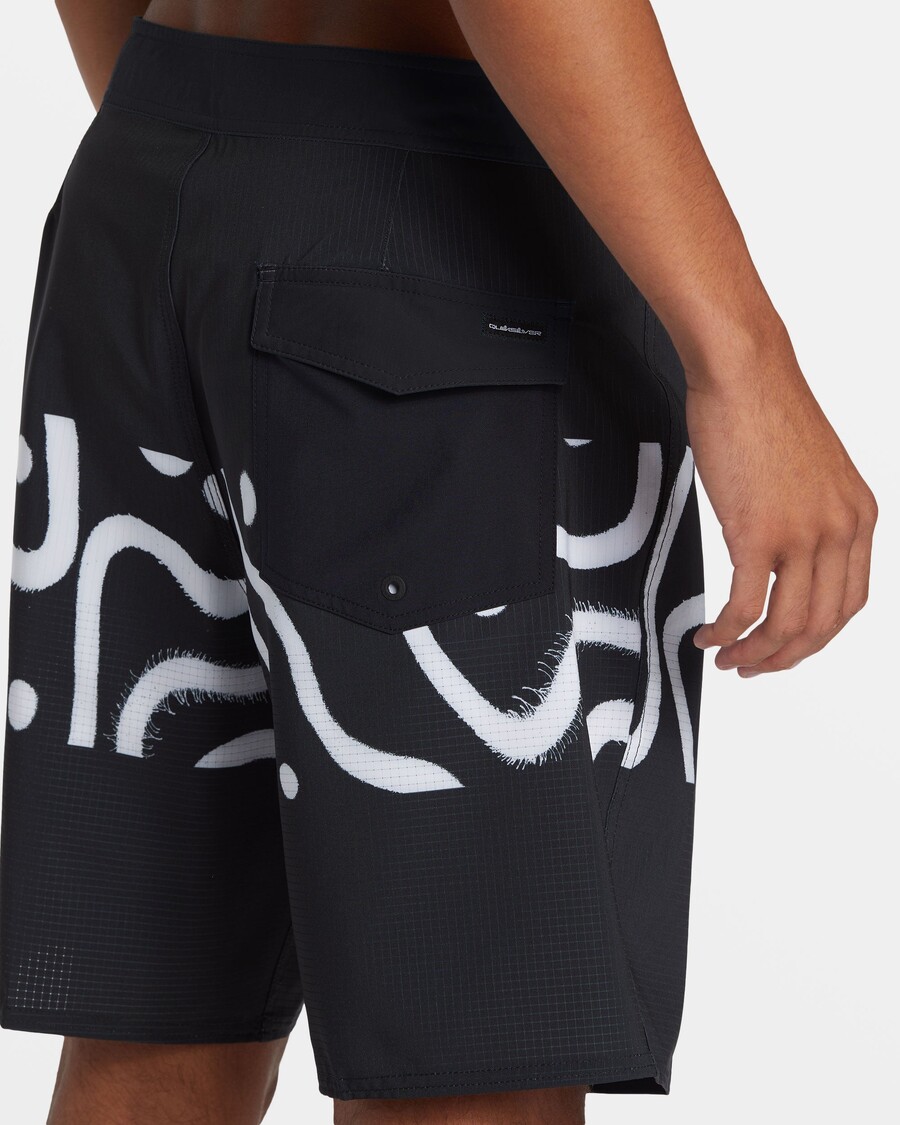 Quiksilver Highline Suoralahkeiset 19" Boardshortsit - Mustat