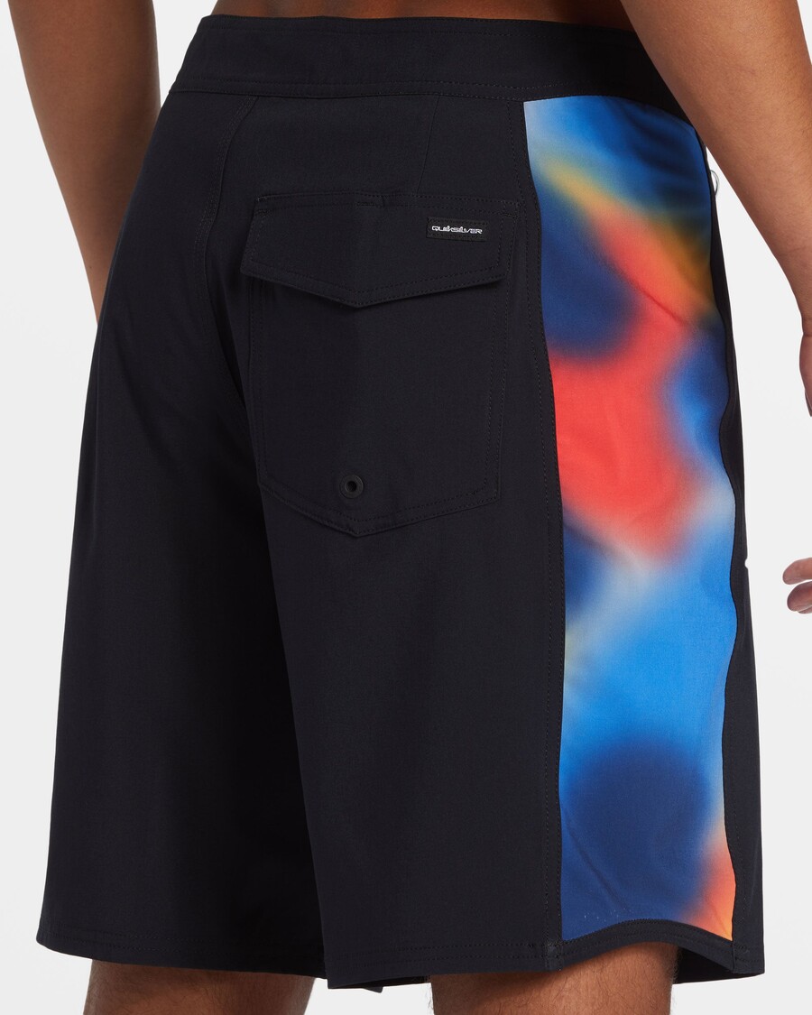 куиксилвер сурфсилк арцх 19" боардсхортс - црне