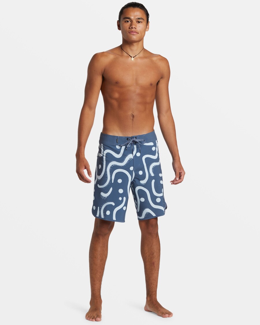 Quiksilver Surfsilk Scallop 19" šortky - Vintage Indigo