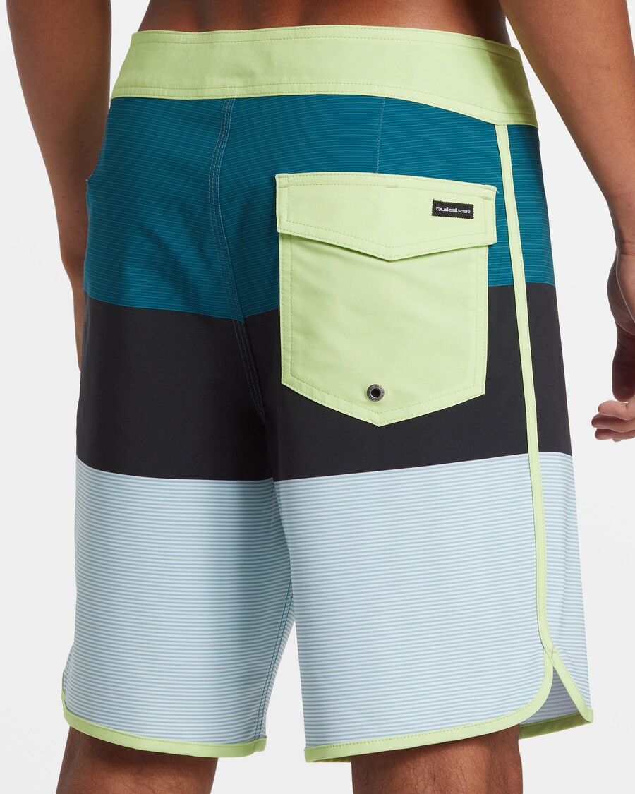 Quik Silver Surfsilk Tijuana 19" Boardshorts - Ink Blue