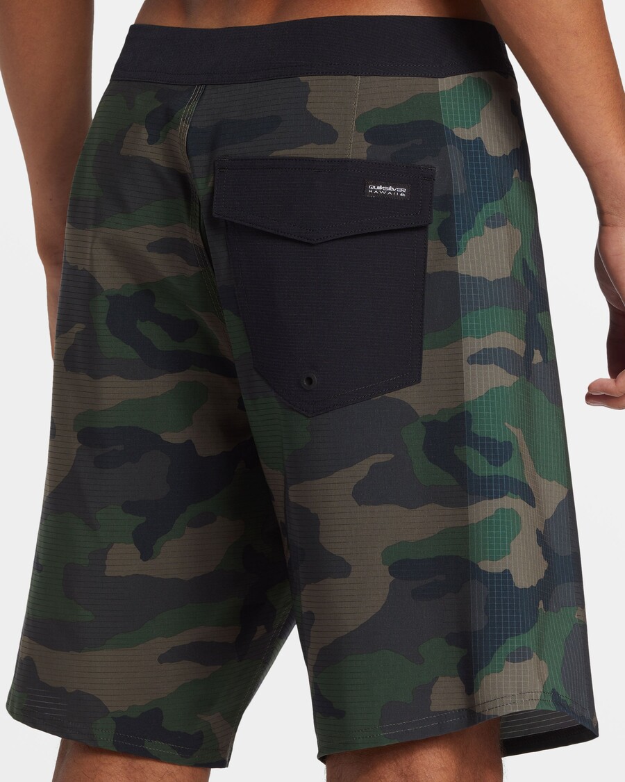 Quik Silver Highline Hawaii Arch 19" Boardshorts - Camo