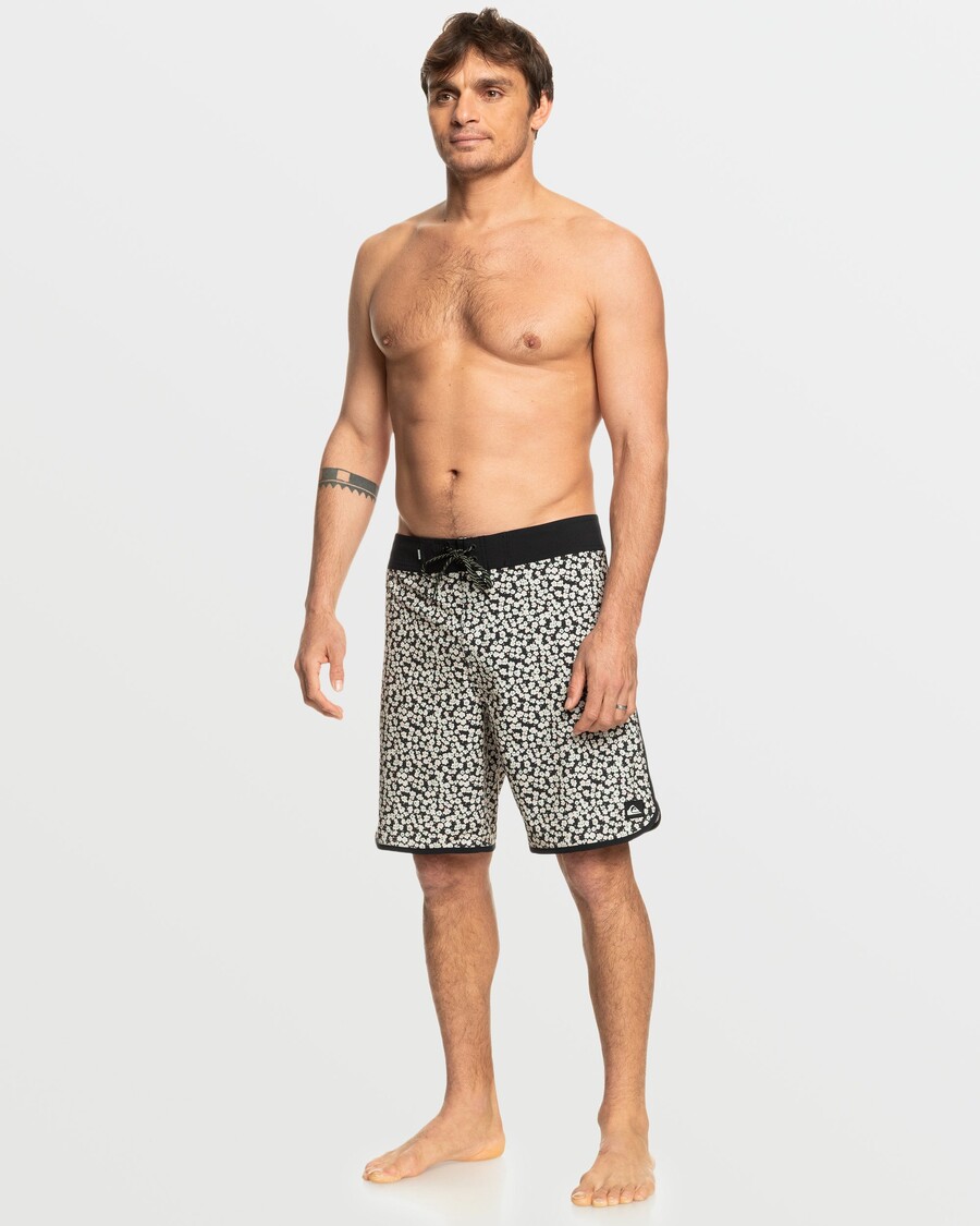 Quiksilver Highline šukutės 19" Boardshorts - Geležiniai Vartai