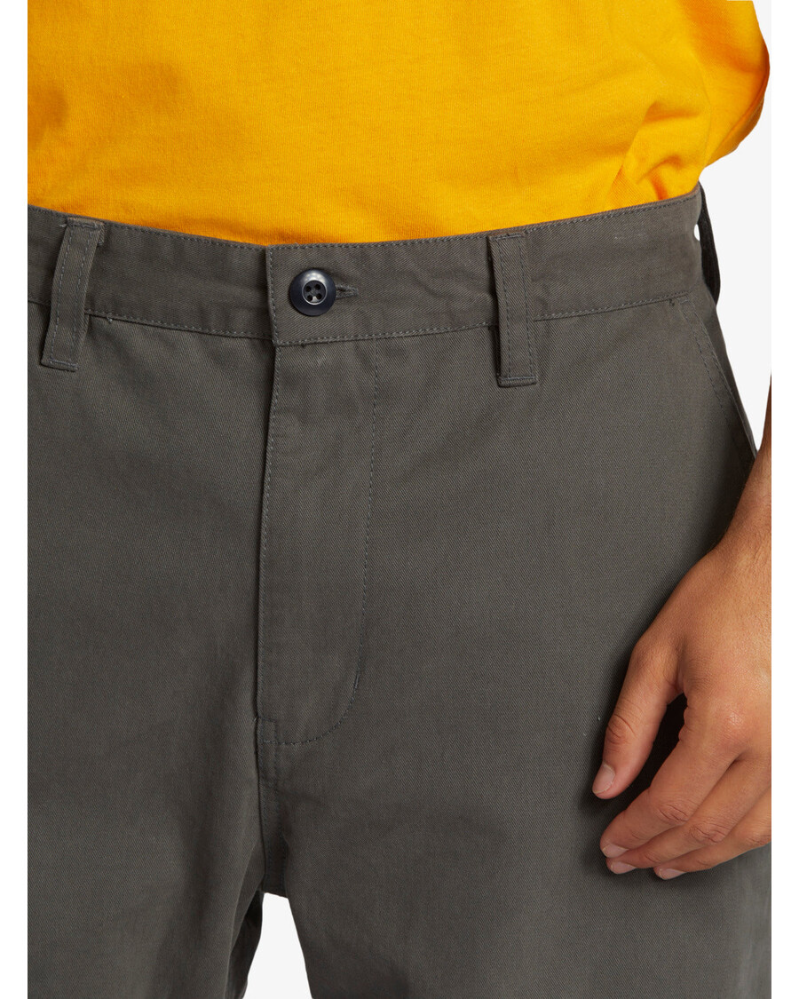 куиксилвер широке цхино панталоне - гвоздена капија