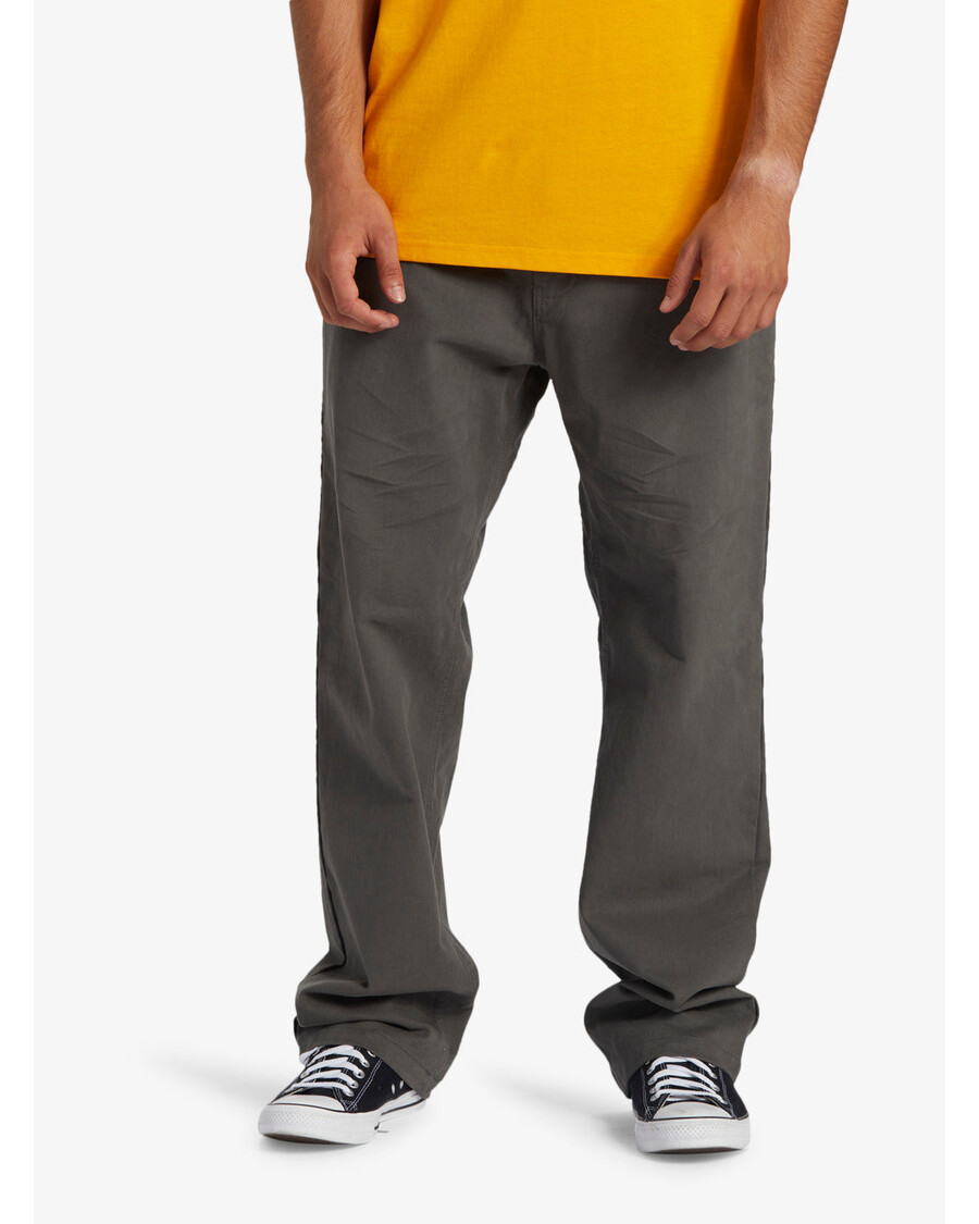 куиксилвер широке цхино панталоне - гвоздена капија