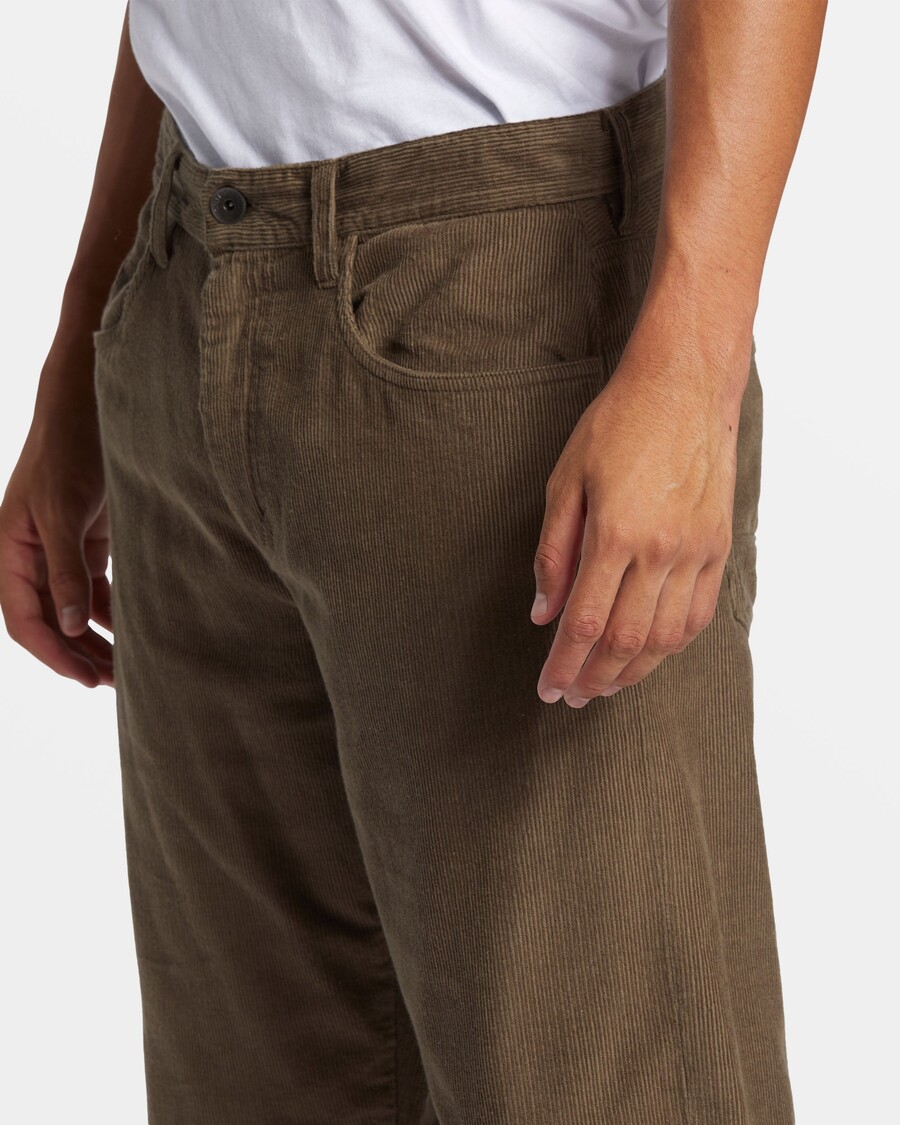 Quik Silver Landers Corduroy Straight Fit Pants - Canteen