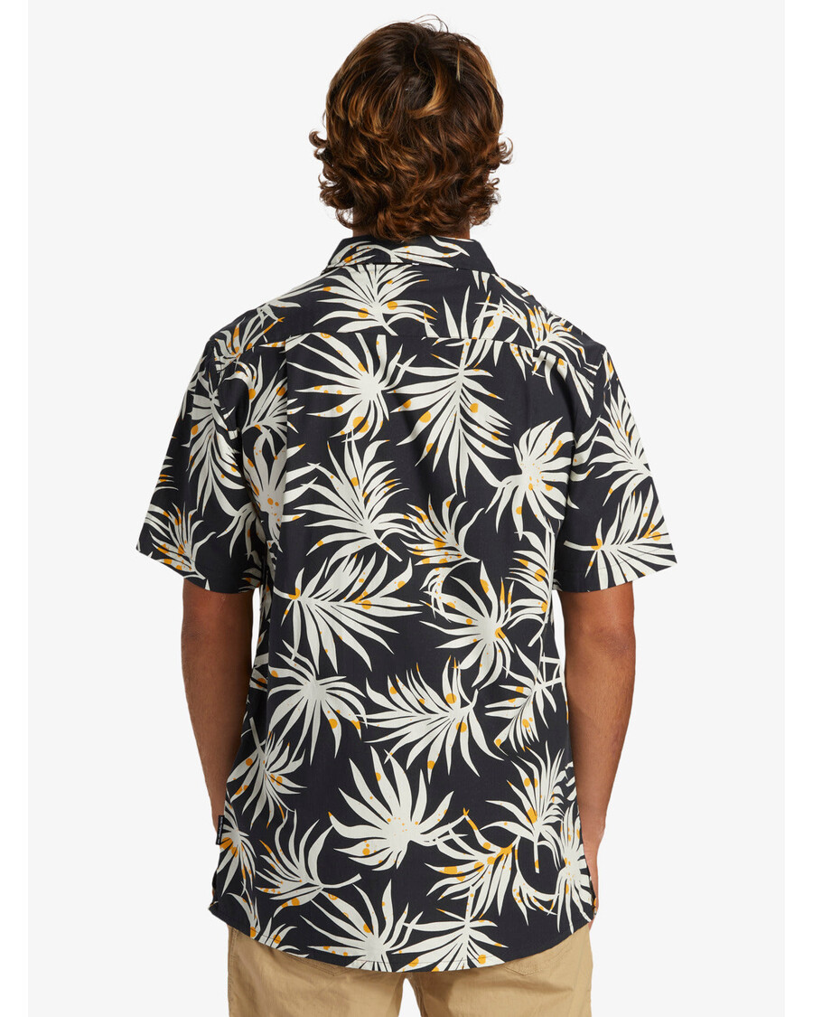 куик силвер беацх цлуб цасуал мајица кратких рукава - црна аоп беттер сс