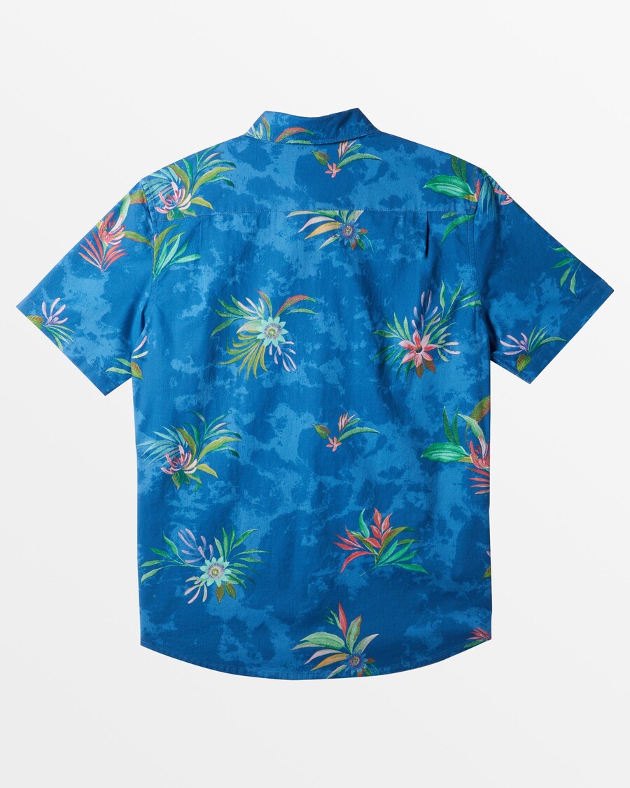 Quik Silver Apero Classic Short Sleeve Shirt -