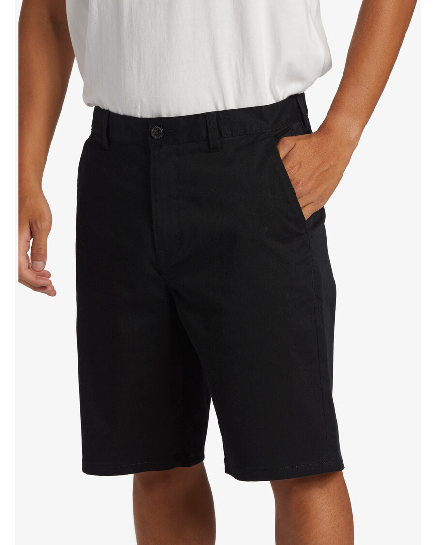Quik Silver Crest Chino 21" Shorts - Black