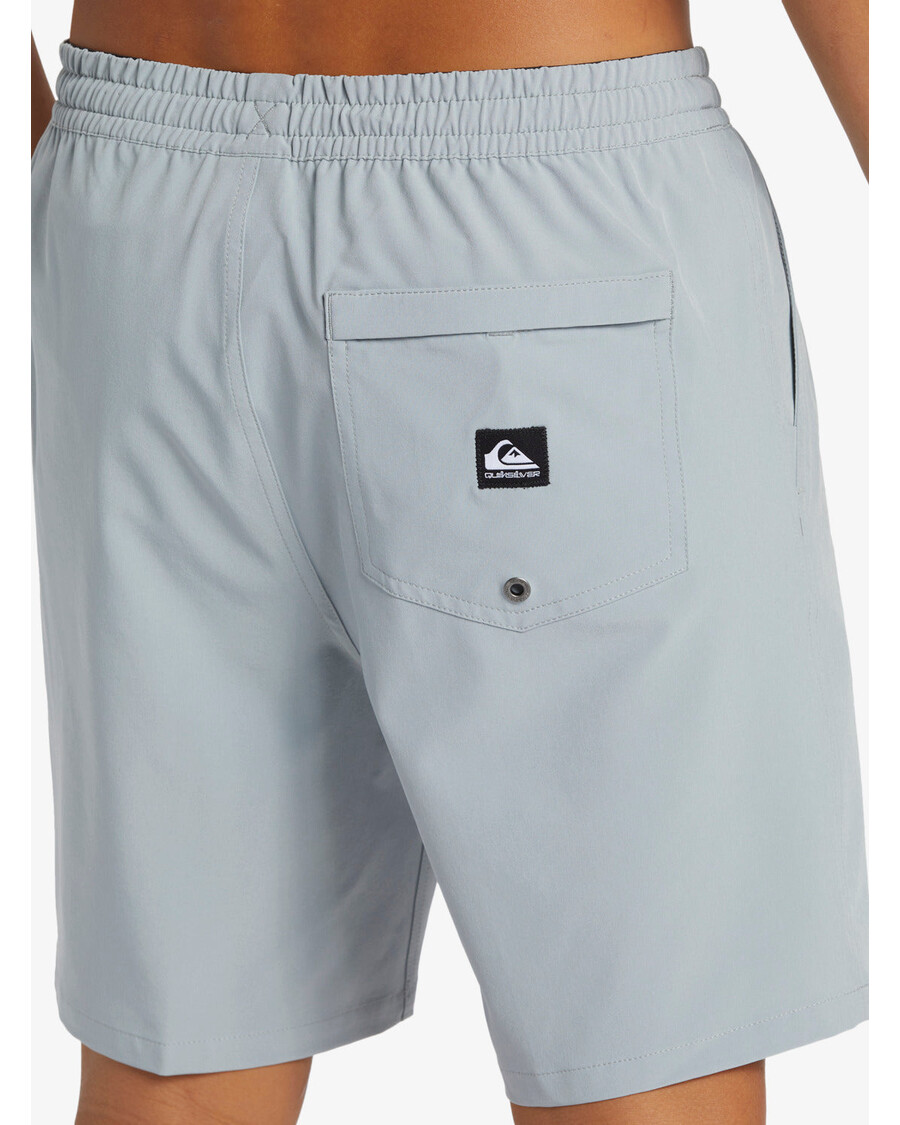 Quik Silver Taxer Amphibian 18" Hybrid Shorts - Quarry