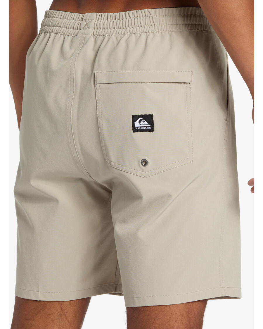 Quik Silver Taxer Amphibian 18" Hybrid Shorts - Plaza Taupe