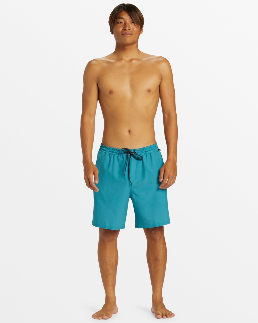 Quik Silver Taxer Amphibian 18" Hybrid Shorts - Larkspur