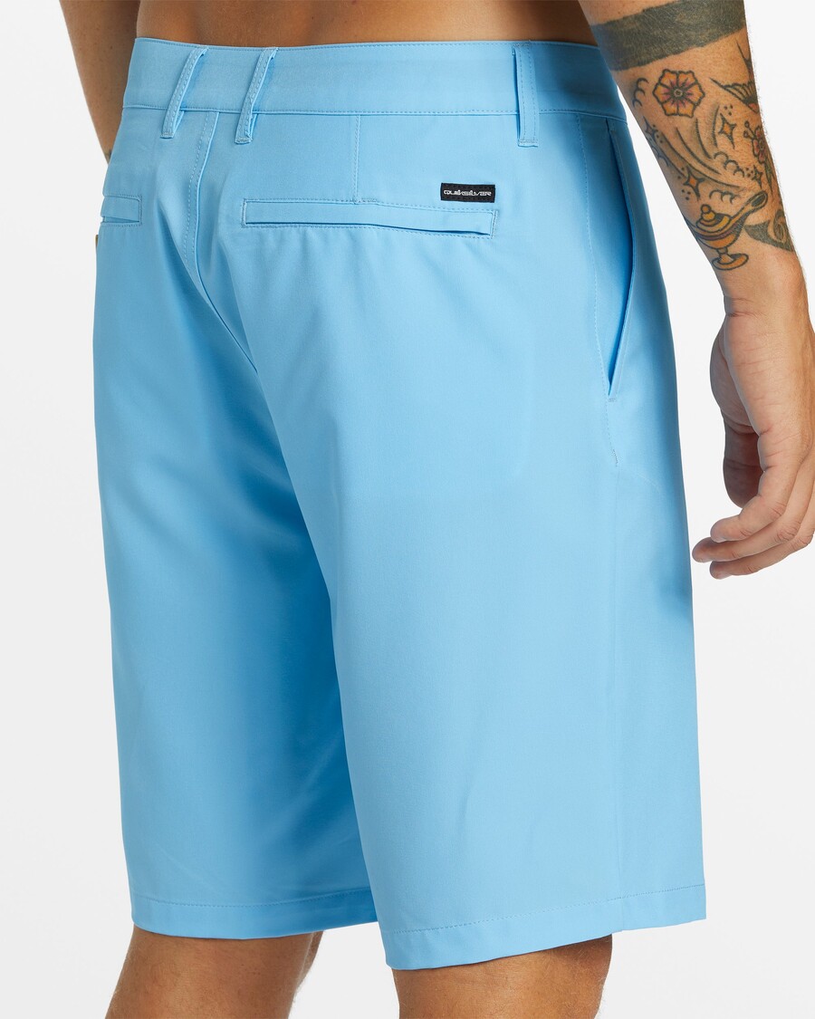 Quik Silver Union Amphibian 20" Hybrid Shorts - Alaskan Blue