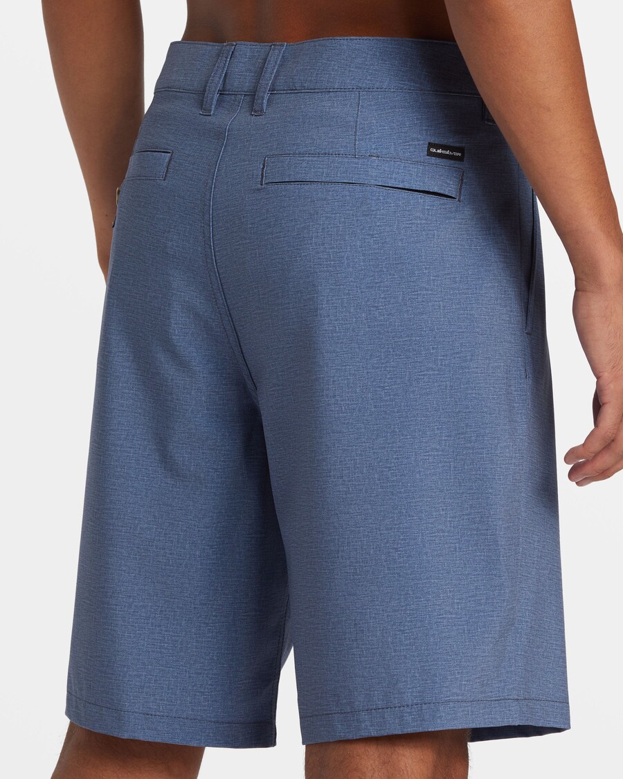 クイックシルバー ユニオン ヘザー アンフィビアン 20 インチ ハイブリッド ショーツ - ヴィンテージ インディゴ