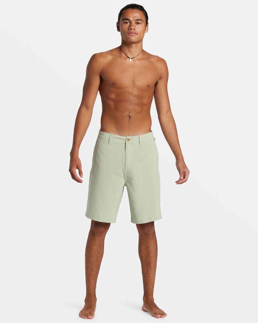 Quik Silver Union Amphibian 20" Hybrid Shorts - Desert Sage