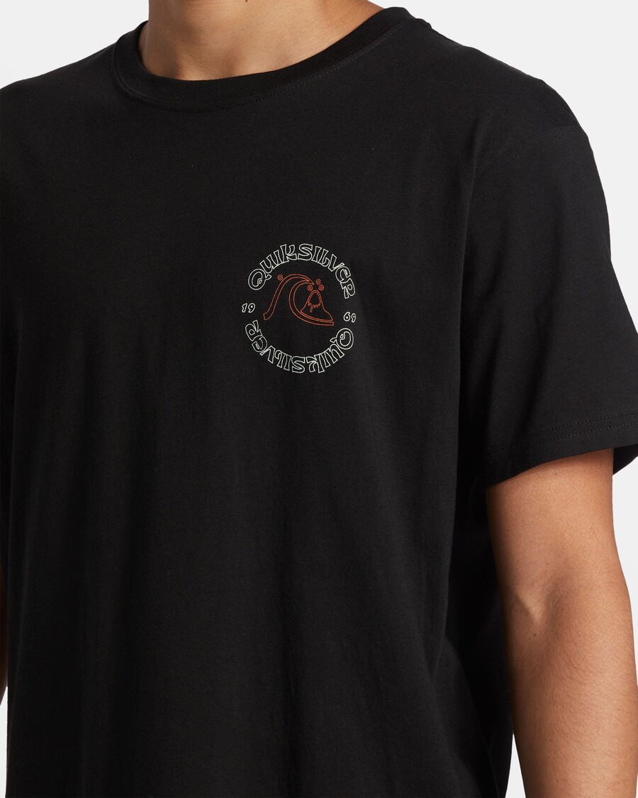 Quik Sidabrinio Burbulo Kontūro Marškinėliai - Juodi