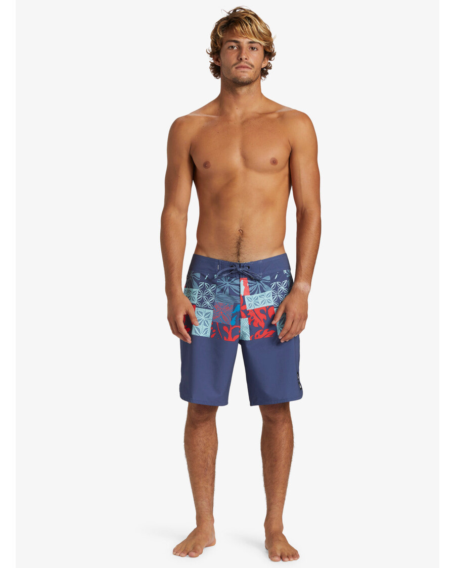 Quiksilver Surfsilk Hawaii Block 19" Boardshorts - Azul Corona