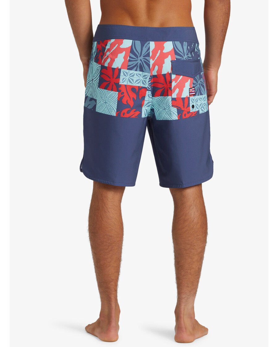 Quiksilver Surfsilk Hawaii Block 19" Boardshorts - Azul Corona
