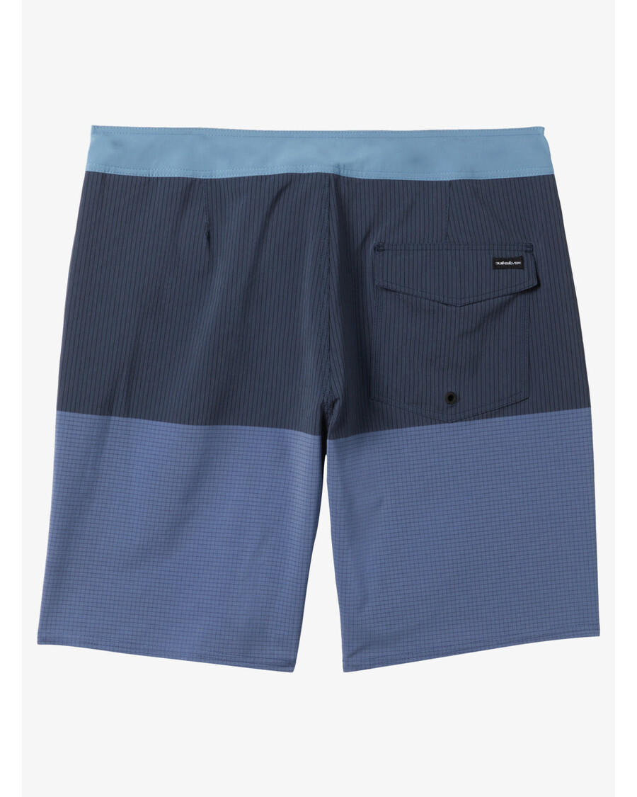 Quiksilver Highline 19" Boardshort Met Rechte Pijpen - Donkerblauw