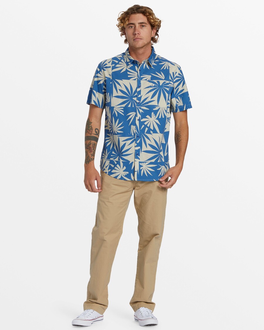 クイックシルバー アペロ クラシック 半袖シャツ -