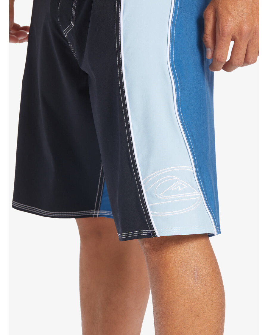 Quiksilver Surfsilk Flight 20 20" Boardšortky - černé