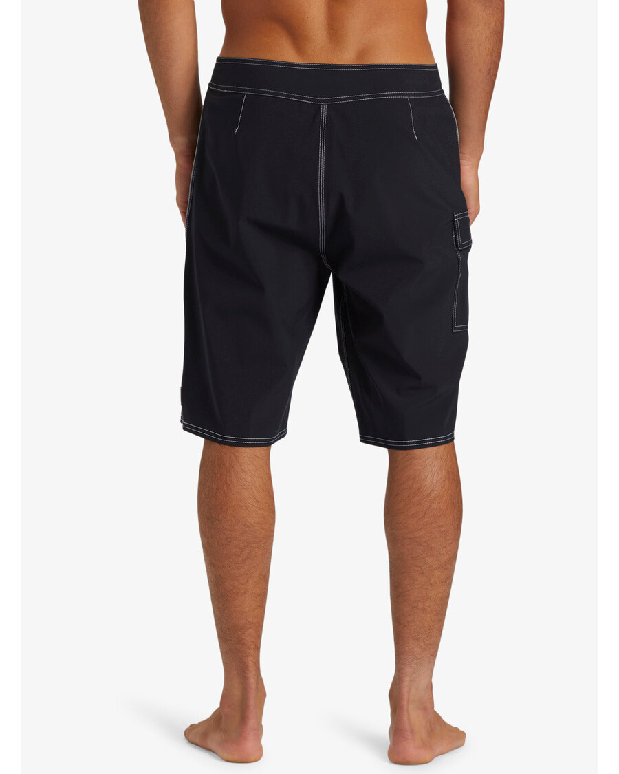 Quik Silver Saturn Solid 21" Boardshorts - Black