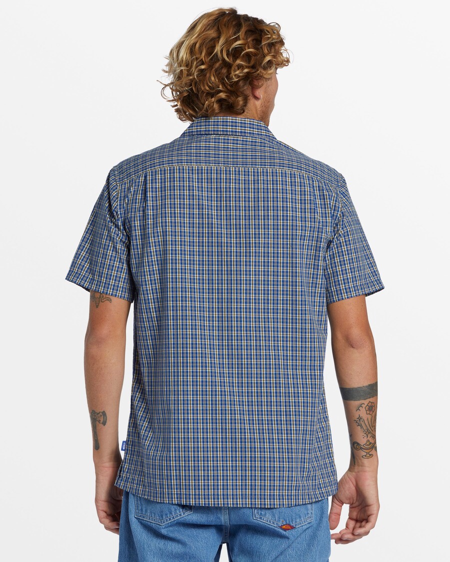 Quik Silver Saturn Casual Short Sleeve Shirt -