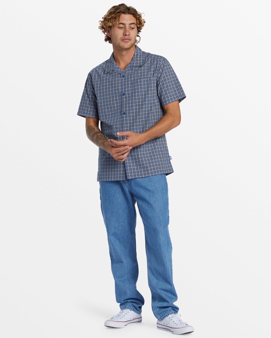 Quik Silver Saturn Casual Short Sleeve Shirt -