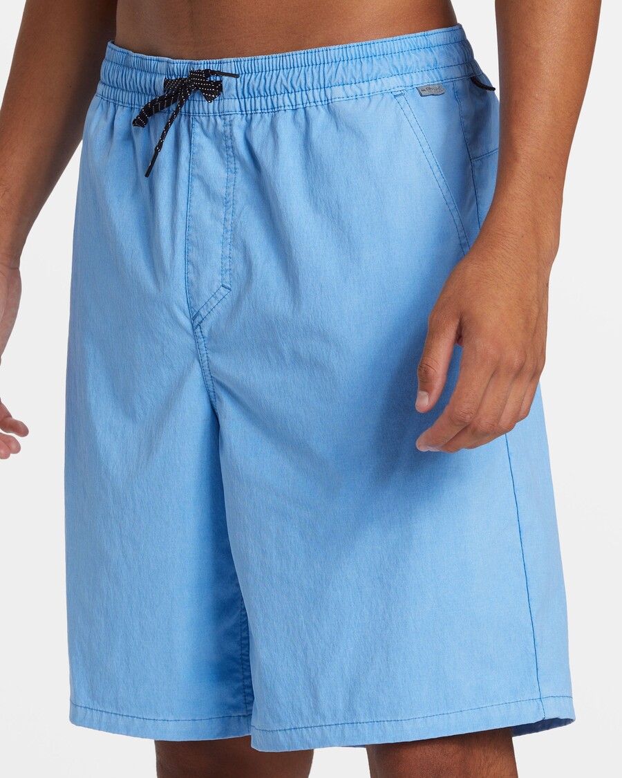 Quicksilver Mercury 20" Sammakkoeläinhybridishortsit - Nebulas Sininen