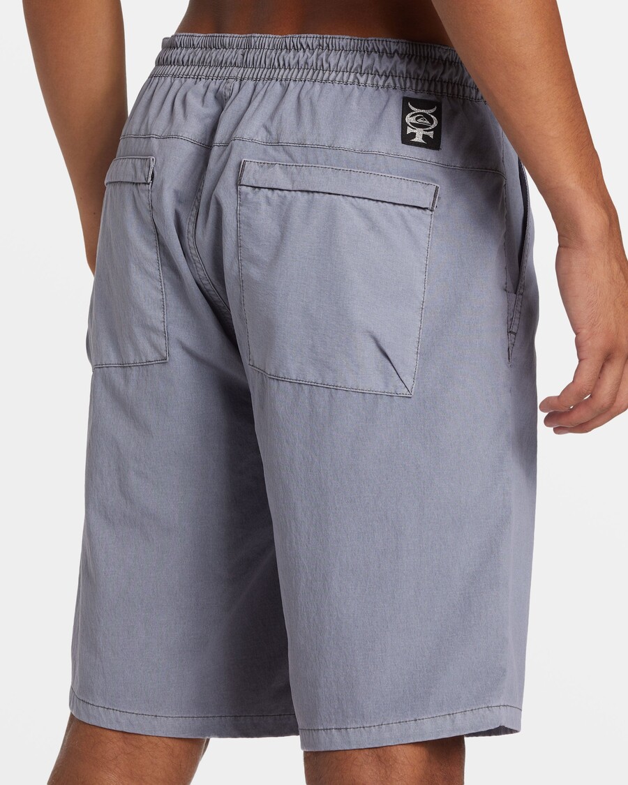 Quicksilver Ortuťové 20" Hybridné šortky Obojživelníka - čierne