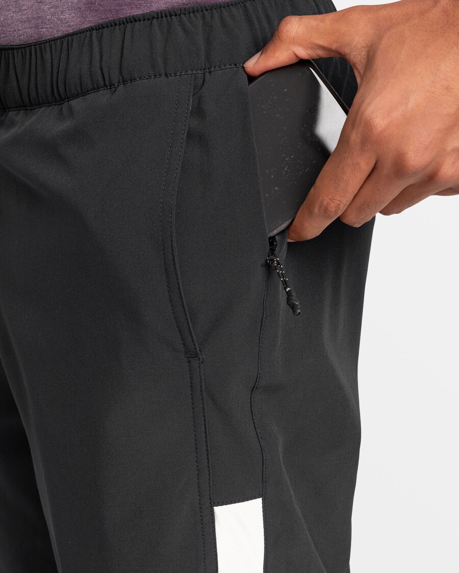 Quiksilver Omni 17" Treninginiai šortai - Juodi