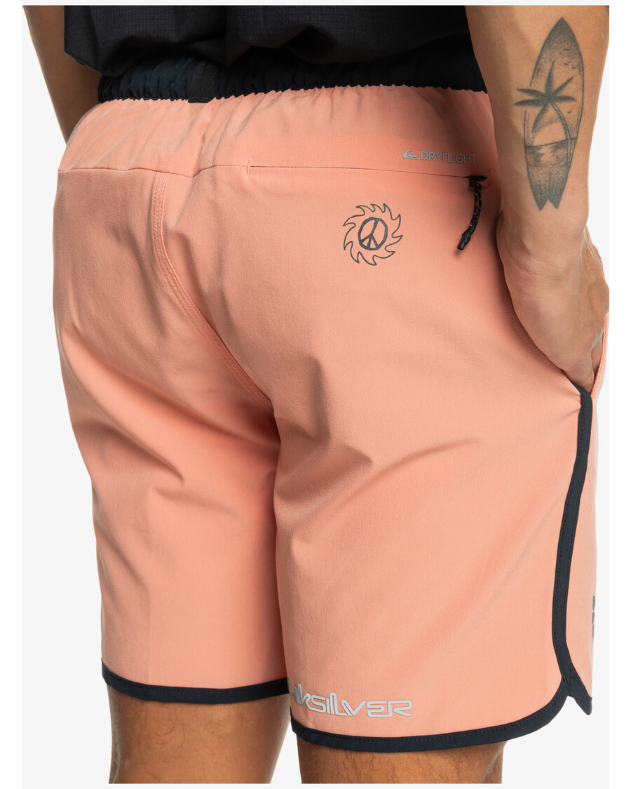 Quik Silver Omni Scallop 17" Amphibian Boardshorts - Canyon Clay