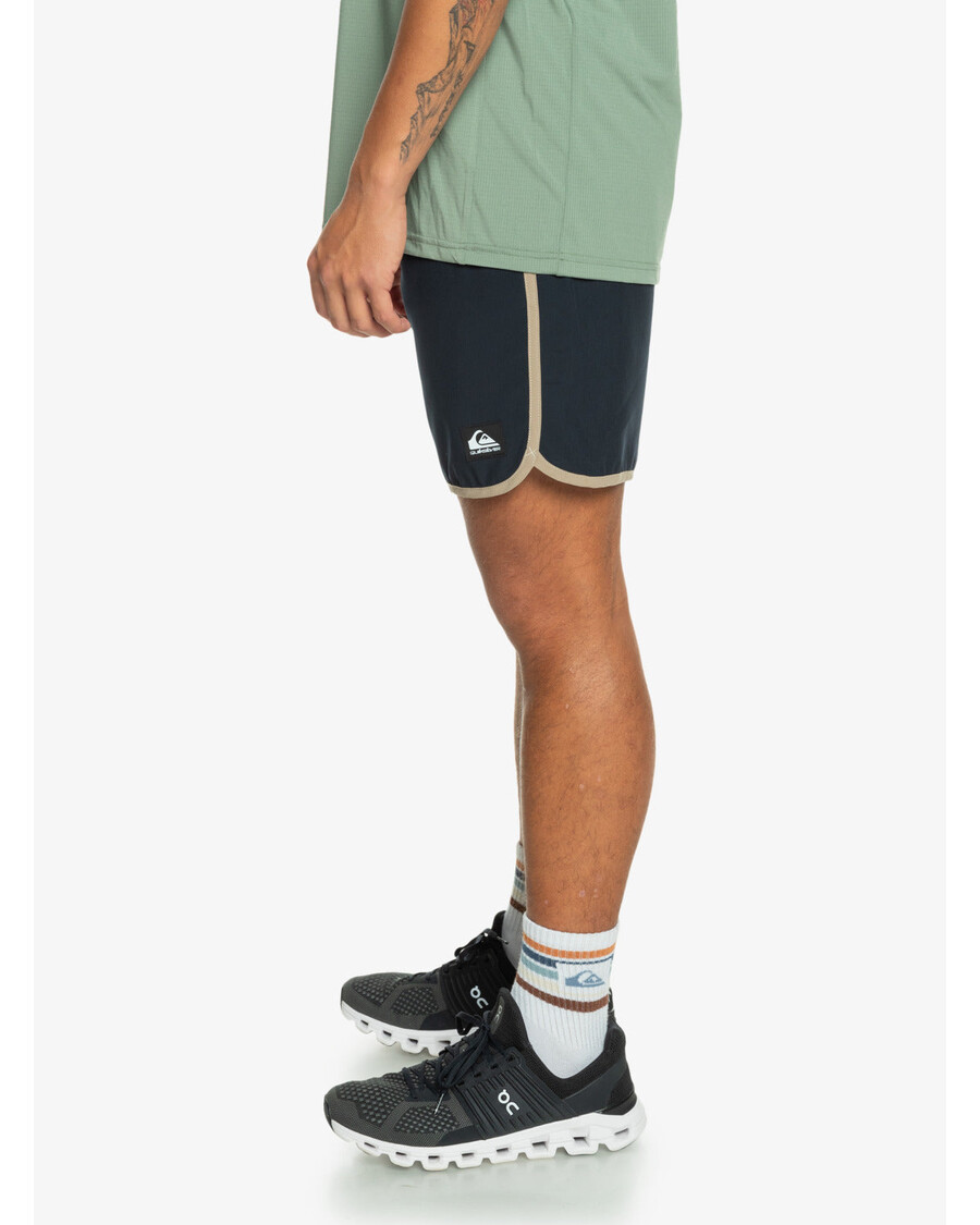 Quik Silver Omni Scallop 17" Amphibian Boardshorts - Black/Black