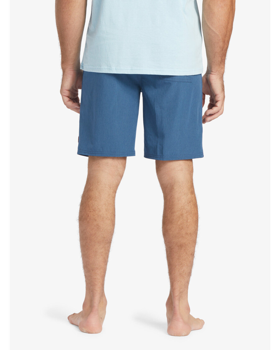 Quik Silver Waterman Suva 20" Amphibian Hybrid Shorts - Ensign Blue