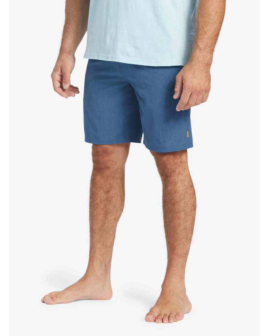 Quik Silver Waterman Suva 20" Amphibian Hybrid Shorts - Ensign Blue
