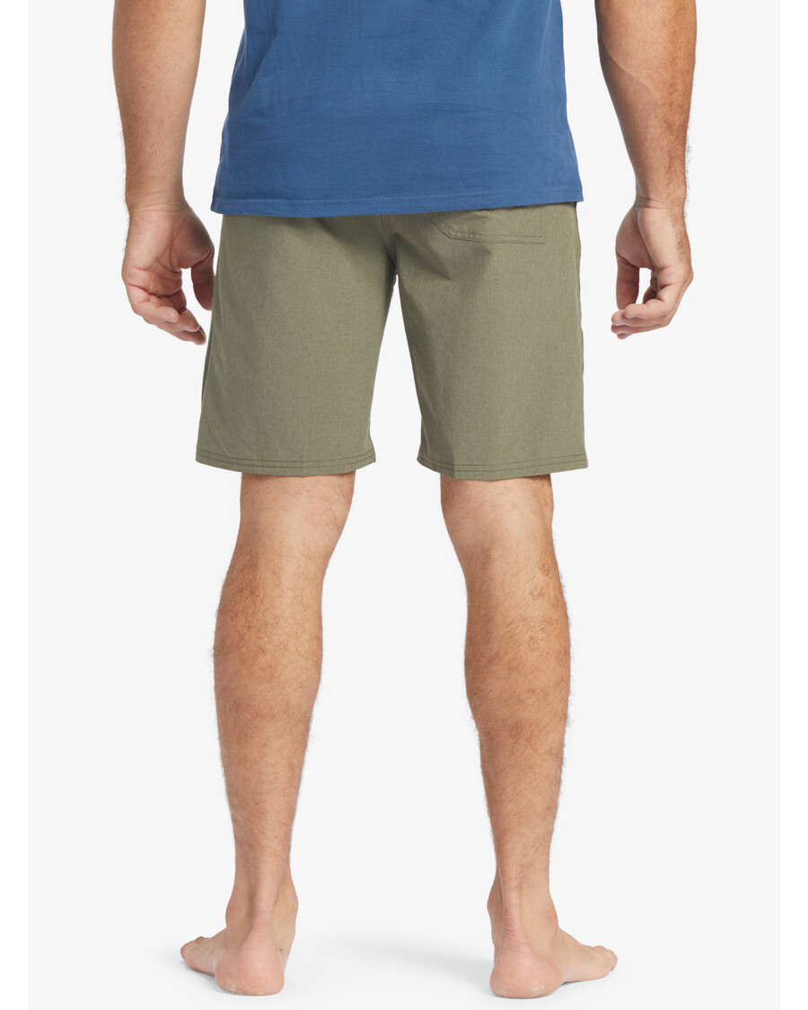 Quik Silver Waterman Suva 20" Amphibian Hybrid Shorts - Dusty Olive