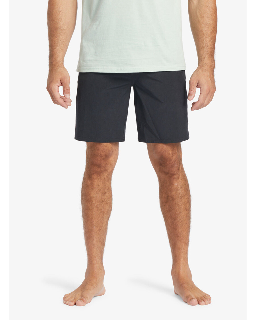 Quik Silver Waterman Suva 20" Amphibian Hybrid Shorts - Black