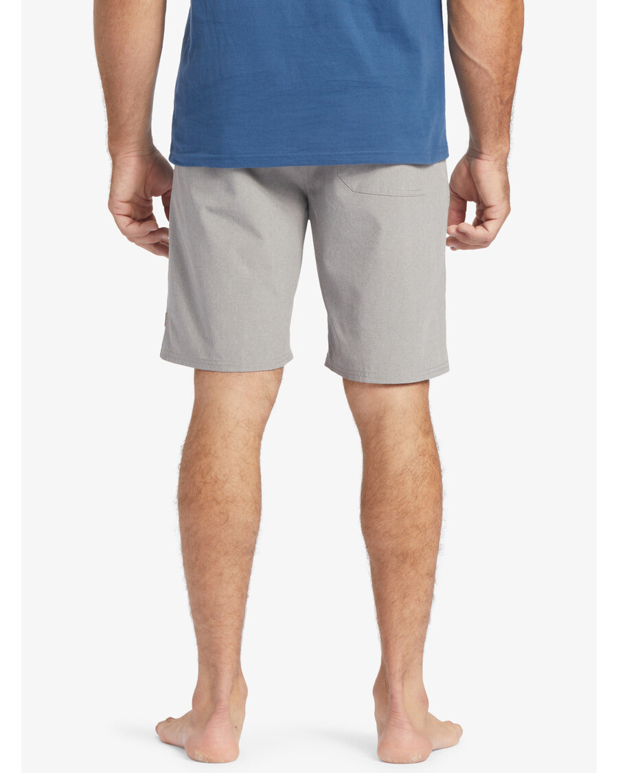 Quiksilver Waterman Suva 20" Hybridní Kraťasy Obojživelníka - žraločí Kůže