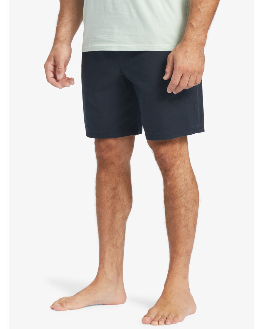 куиксилвер ватерман последњи лагани шортс од 19" са еластичним струком - црни