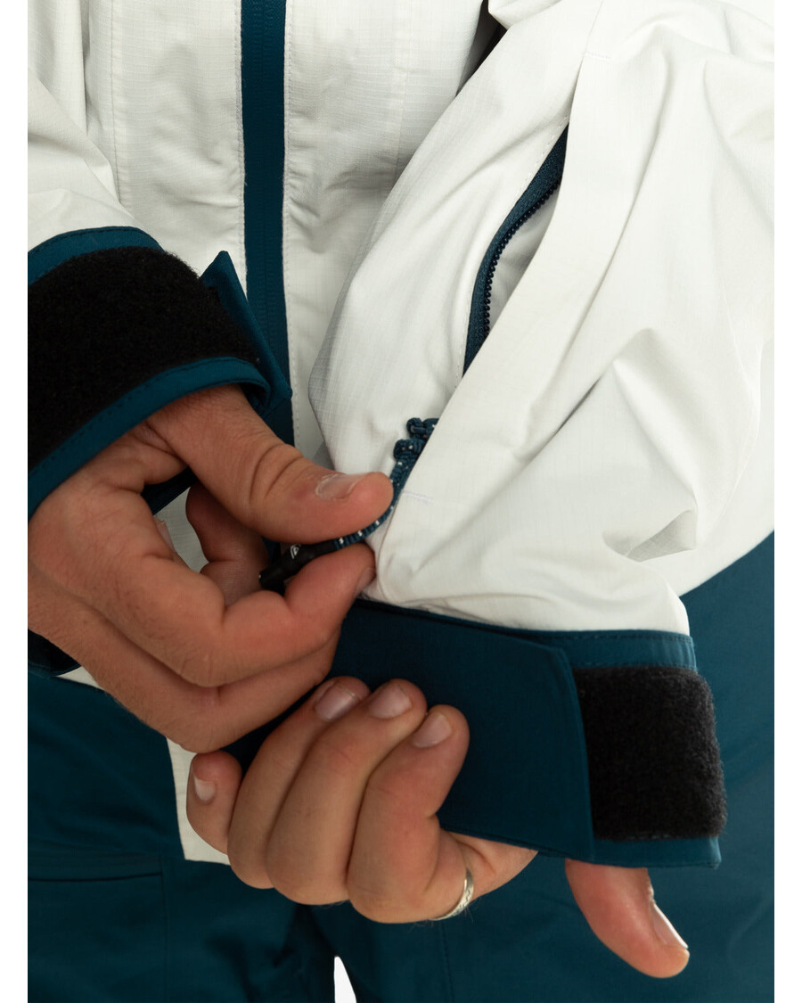 Quiksilver Ultralight 20k Technische Schneejacke – Nimbus Cloud