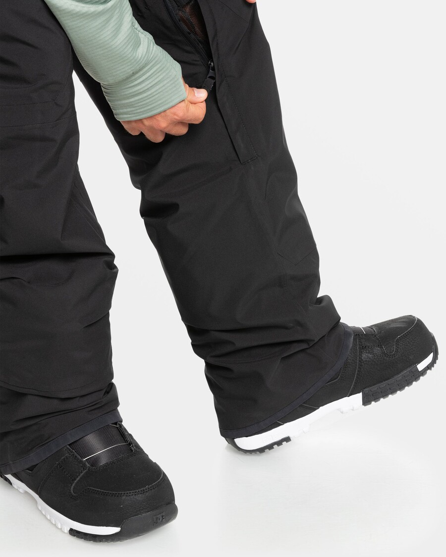 Calça De Neve Com Babador Utilitário Quiksilver - Preto Verdadeiro