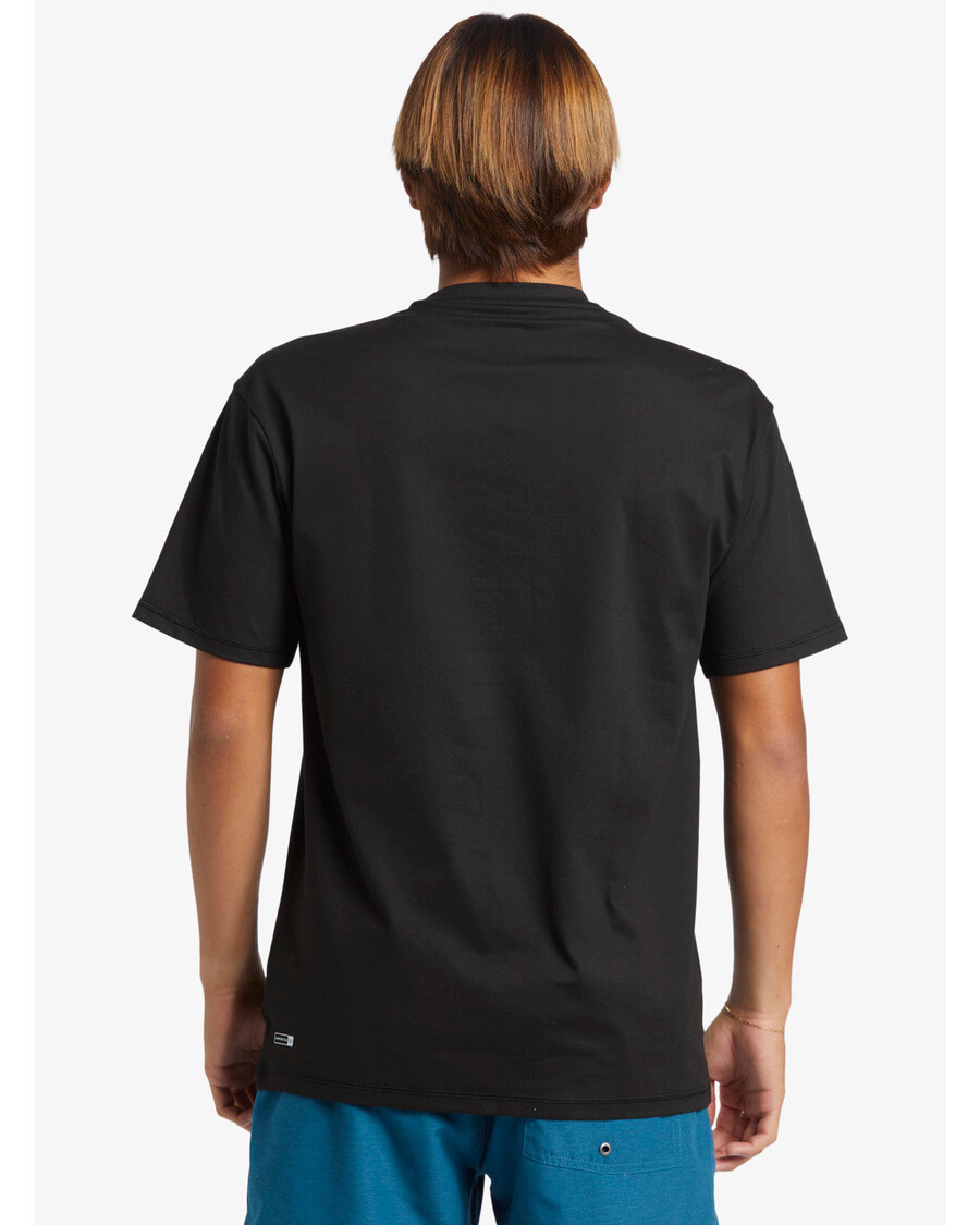 Quik Silver Omni Session UPF 50 Short Sleeve Surf Tee - Black